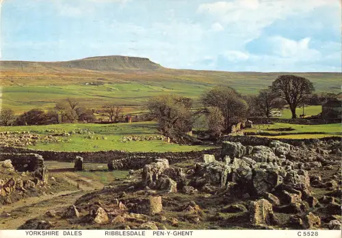 uk34306 ribblesdale pen y gent yorkshire dales uk