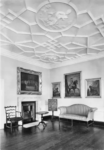 br108852 kew palace surrey queens boudoir uk