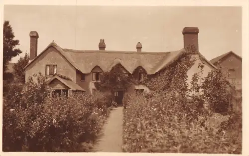 uk27613 UK Sozialgeschichte Echtfoto zur Identifizierung Landhaus