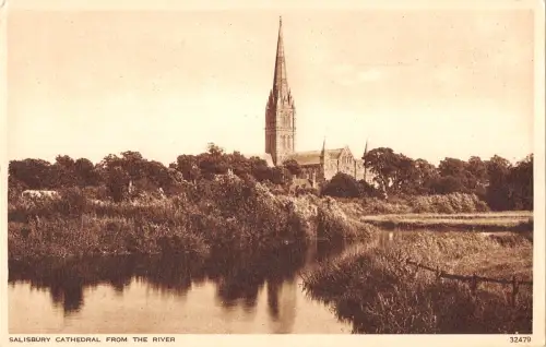 uk20163 salisbury cathedral from the river real photo uk