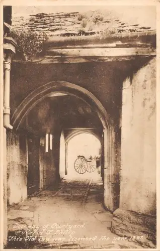 uk20111 doorway of hoard philip st norton real photo uk