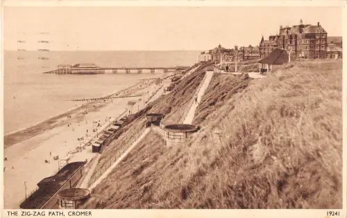 uk18112 zick zag path cromer real photo uk