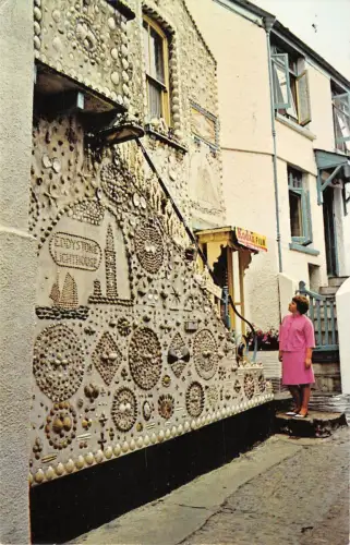 uk6722 shell house polperro uk
