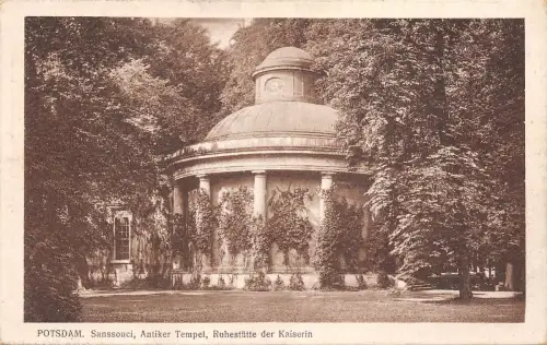 BR42227 Potsdam sanssouci antiker tempel ruhestatte der kaiserin germany