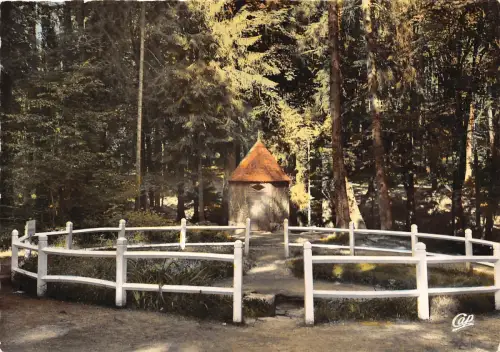 BR16304 Fort de Belleme Fontaine de la Herse Frankreich