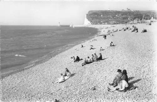 BR17398 Fecamp la plage france