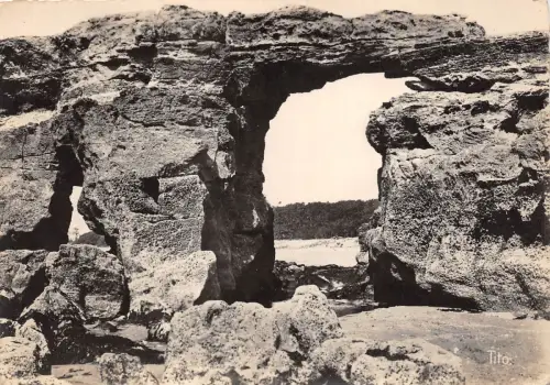 BR28524 St Palais s Mer les Pierrieres Frankreich Postkarte