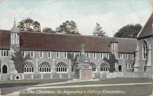 uk25512 the closters st augustines college canterbury uk