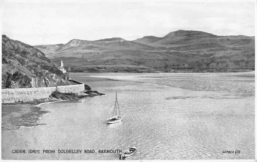 uk27426 cader idris from dolgelley road barmouth wales uk