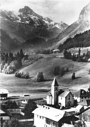 BR8237 Carmel du Reposoir La village du Reposoir france