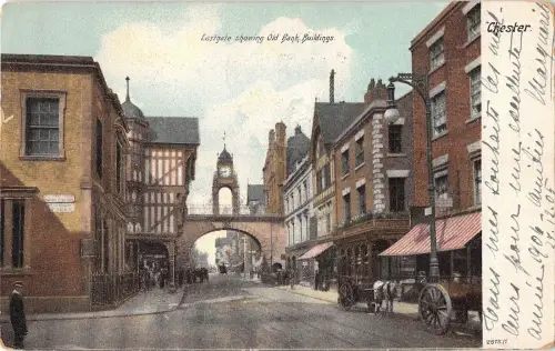 BR94213 Chester Eastgate zeigt alte Bankgebäude UK