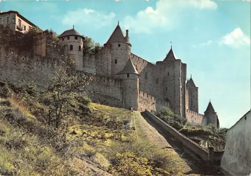 BT5768 Carcassonne la montee de la porte d aude France