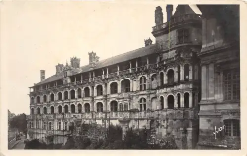 BF16041 blois l et c le chateau facade francois I france
