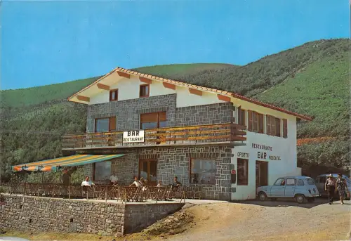 BT12697 Col d Ibardin Vera de Bidasoa bar restaurante France