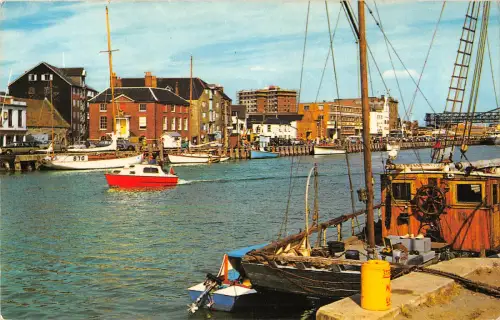 uk10956 the quay poole uk