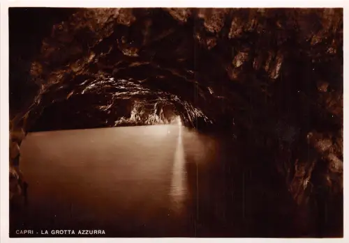 B39384 la grotta azzurra capri italy