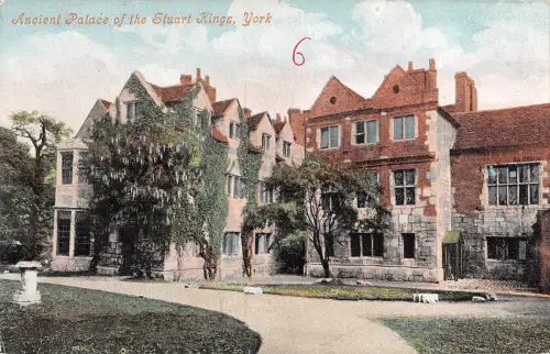 uk19839 ancient palace of the stuart kings york uk