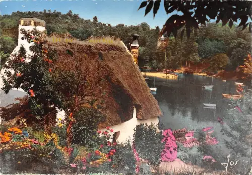 BR48572 La Maison du pecheur pres du petit port de la riviere Bretagne Frankreich