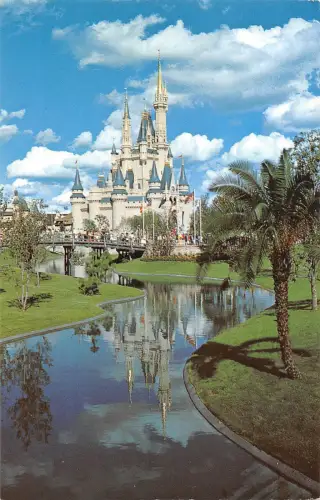 B99071 Aschenputtel Schloss Disney