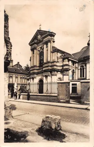 BR48342 Lisieux le carmel Frankreich