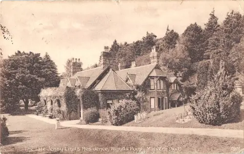 uk25131 jenny linds residence wynds point malvern echtfoto uk