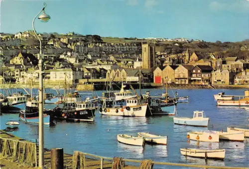 uk6310 the harbour st ives uk