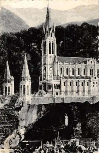 B98014 lourdes la grotte et la basilique Echtfoto Frankreich