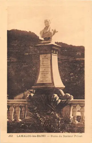 BF6648 buste du docteur privat le malou les bains france Frankreich