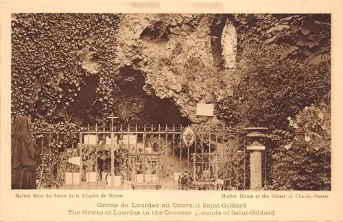 BF2969 grotte de lourdes au convent saint gildard france