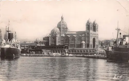 BR9158 Marseille La Catedrale Frankreich