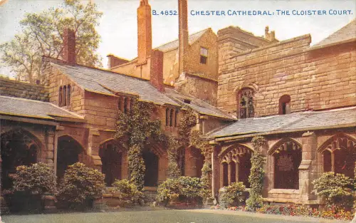 uk21752 the cloisters court chester cathedral uk