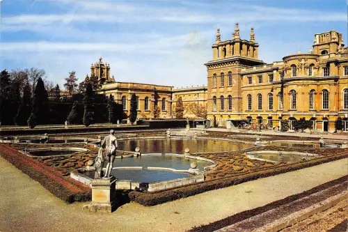 uk6204 french water gardens blenheim palace uk