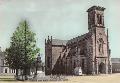 BR8000 Vieux Marche L'Eglise france