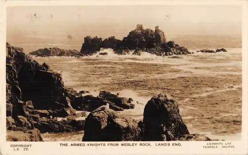 uk18221 bewaffnete königliche aus wesley rock lands end echtfoto uk