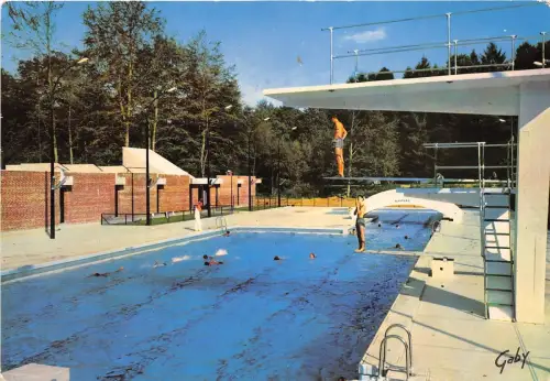 BR27694 Bagnoles de l orne la piscine france