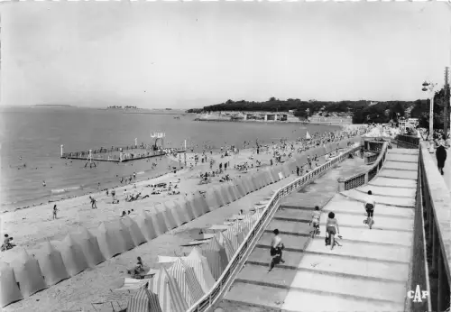 BR11263 Fouras les bain la plage quest france