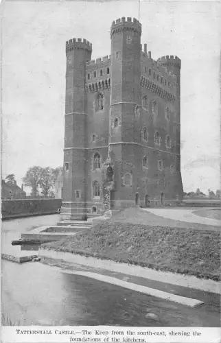 uk18316 tattershall castle real photo uk