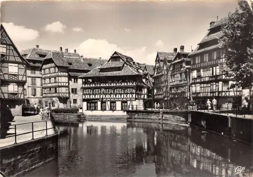 BR19926 Strasbourg bain aux france