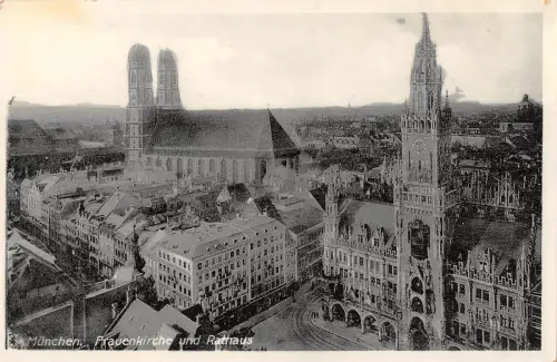 BR71018 münchen frauenkirche und rathaus germany