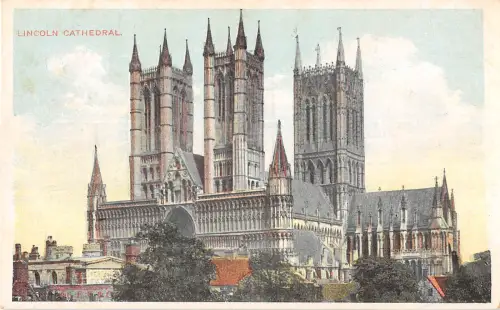 uk20150 lincoln cathedral uk