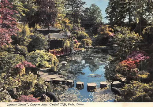uk44854 japanese garden compton acres canford cliffs poole dorset uk