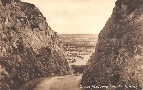 uk24459 wyche cutting great malvern real photo uk