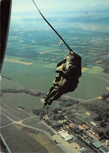 B57942 Fallschirmspringer Fallschirmjäger Parachutisme sortie en automatique