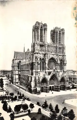 br108396 Reims la chatedrale france