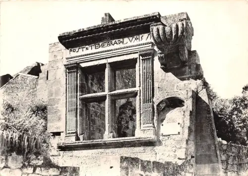 BR19917 Les Baux de provence epoque renaissance Frankreich