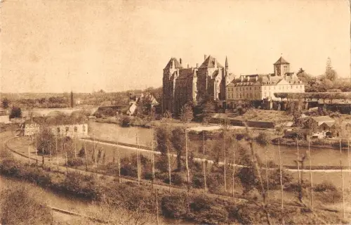 BF6303 l abbaye saint pierre de solesmes et la vallee de france Frankreich