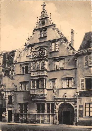 BR7009 Colmar maison des tetes france