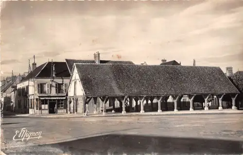 BR10249 Beaumont du Gatinais Frankreich