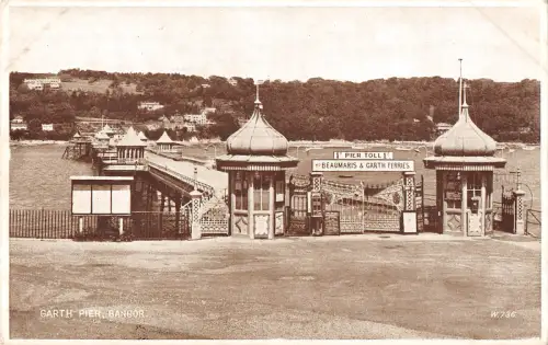 uk920 garth pier bangor wales echtfoto uk