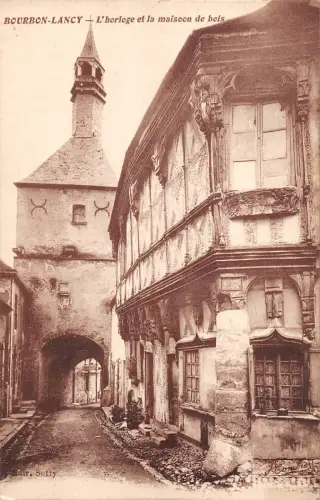BF6653 bourbon lancy l horloge et la maison de bois france Frankreich